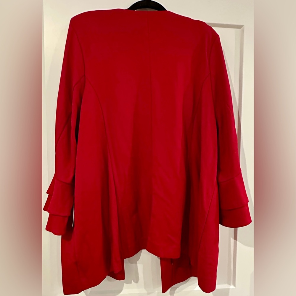 Eloquii Vibrant Red Zipper Jacket NEW Women’s Size 24 Gorgeous Ruffle Sleeves - Picture 6 of 6